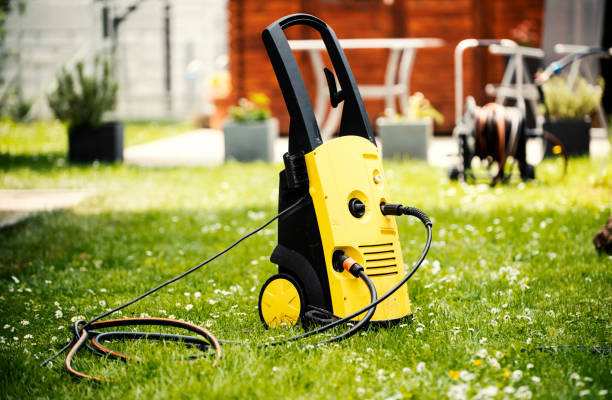 Professional Pressure Washing Services in Six Mile Run, NJ